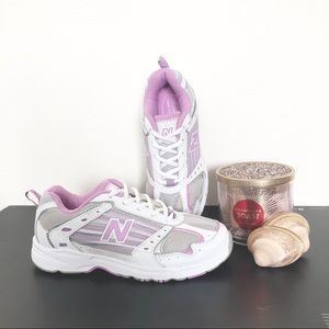 New Balance Girls Sneakers in Purplish Pink